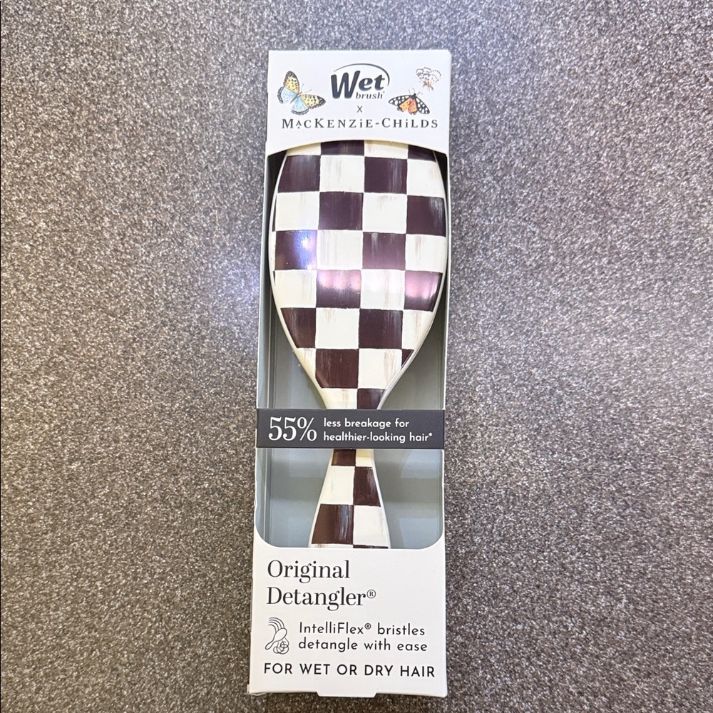 Wet Brush Original Detangler Courtly Check Pattern via